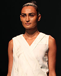 Neeta Bhargava Show at WIFW SS 2015