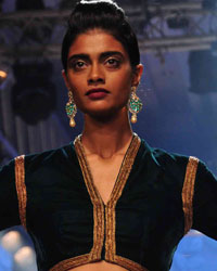 Neeta Lulla Show at LFW 2015