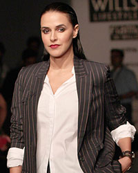 Neha Dhupia