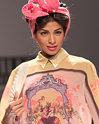 Nida Mahmood Show at WIFW SS 2015