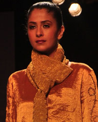 Nupur Kanoi and Payal Singhal Show at LFW 2014