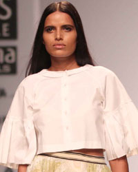 Pallavi Mohan Show at WIFW SS 2015