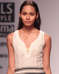 Pallavi Mohan Show at WIFW SS 2015