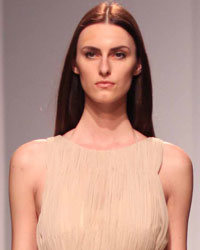 Pallavi Mohan Show at WIFW SS 2015