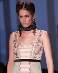 Paras and Shalini Show at Wills India Fashion Week Spring Summer 2015