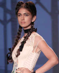 Paras and Shalini Show at Wills India Fashion Week Spring Summer 2015