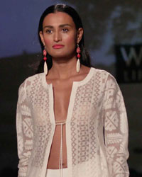 Payal Pratap Show at WIFW SS 2015