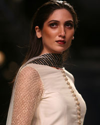 Payal Singhal and Nikhil Thampi Show at LFW 2015