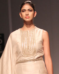 Payal Singhal Show at WIFW SS 2015