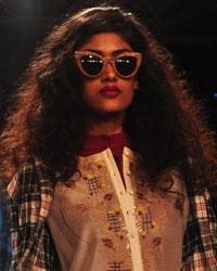 Pratima Pandey and Shruti Sancheti Show at LFW 2014