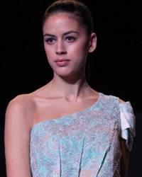 Prerna Bharadwaj Show at WIFW SS 2015