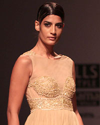 Rabani and Rakha Show at WIFW