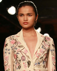 Rahul Mishra Show at Amazon India Couture Week 2015