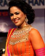 Neeta Lulla and Sameera Reddy