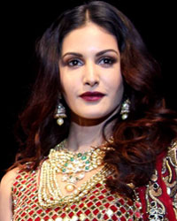 Archana Kochhar and Amyra Dastur