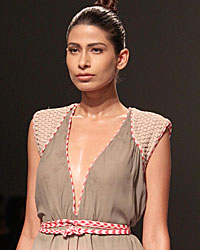 Rehane Show at WIFW SS 2015