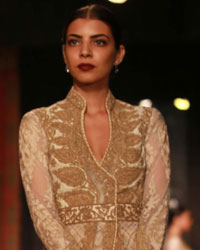 Rimple and Harpreet Narula Show at AIFW 2015