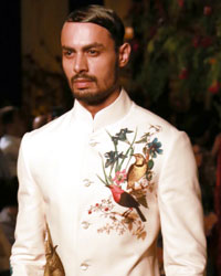 Rohit Bal Show at AIFW 2015