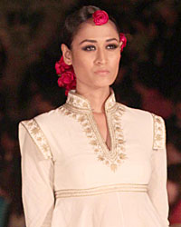 Rohit Bal Show at WIFW SS 2015