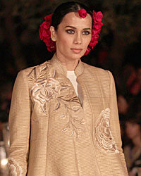 Rohit Bal Show at WIFW SS 2015