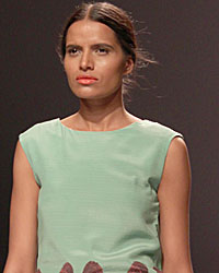 Roopa Pemmaraju Show at WIFW SS 2015