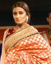 Royal Fables Presented Fashion show by Umang Hutheesing