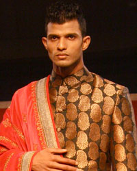 Royal Fables Presented Fashion show by Umang Hutheesing