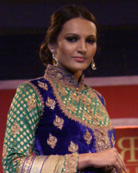 Royal Fables Presented Fashion show by Umang Hutheesing