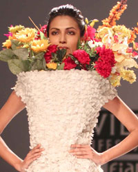 Samant Chauhan Show at WIFW SS 2015