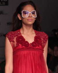 Sanchita Show at WIFW SS 2015