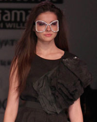 Sanchita Show at WIFW SS 2015