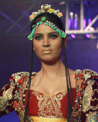 Shaan E Pakistan Fashion Show