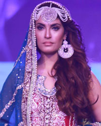 Shaan E Pakistan Fashion Show