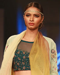 Shaan E Pakistan Fashion Show