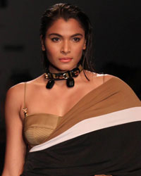 Shivan and Narresh Show at WIFW SS 2015