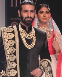 Shoba Shringar Show at IIJW 2015