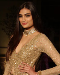 Athiya Shetty