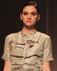 Sneha Arora Show at WIFW SS 2015