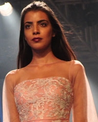 Suhani Pittie and Shela Khan Show at LFW 2014