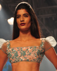 Suhani Pittie and Shela Khan Show at LFW 2014