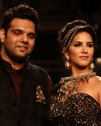 Sumit Sawhney and Sunny Leone