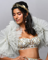 Suneet Varma Showcase his collection at First-ever digital India Couture Week 2020