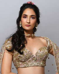 Suneet Varma Showcase his collection at First-ever digital India Couture Week 2020