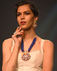 Suryagold and Swaroski Gemstones Show at IIJW