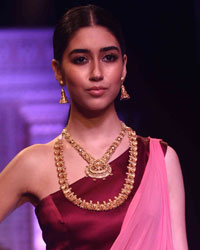 Tanishq Show at India International Jewellery Week 2015