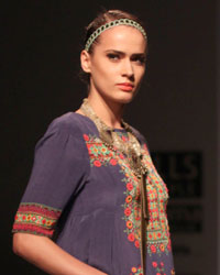 Tanvi Kedia Show at WIFW SS 2015