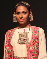 Tanvi Kedia Show at Wills India Fashion Week Spring Summer 2015