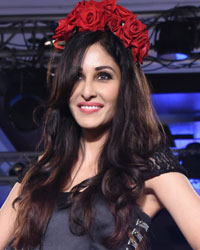 Pooja Chopra walks the ramp at Tassels show by INIFD students