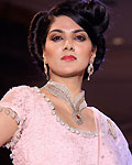 Timeless Zeenat Aman as Showstopper