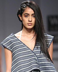 Urvashi Show at WIFW SS 2015